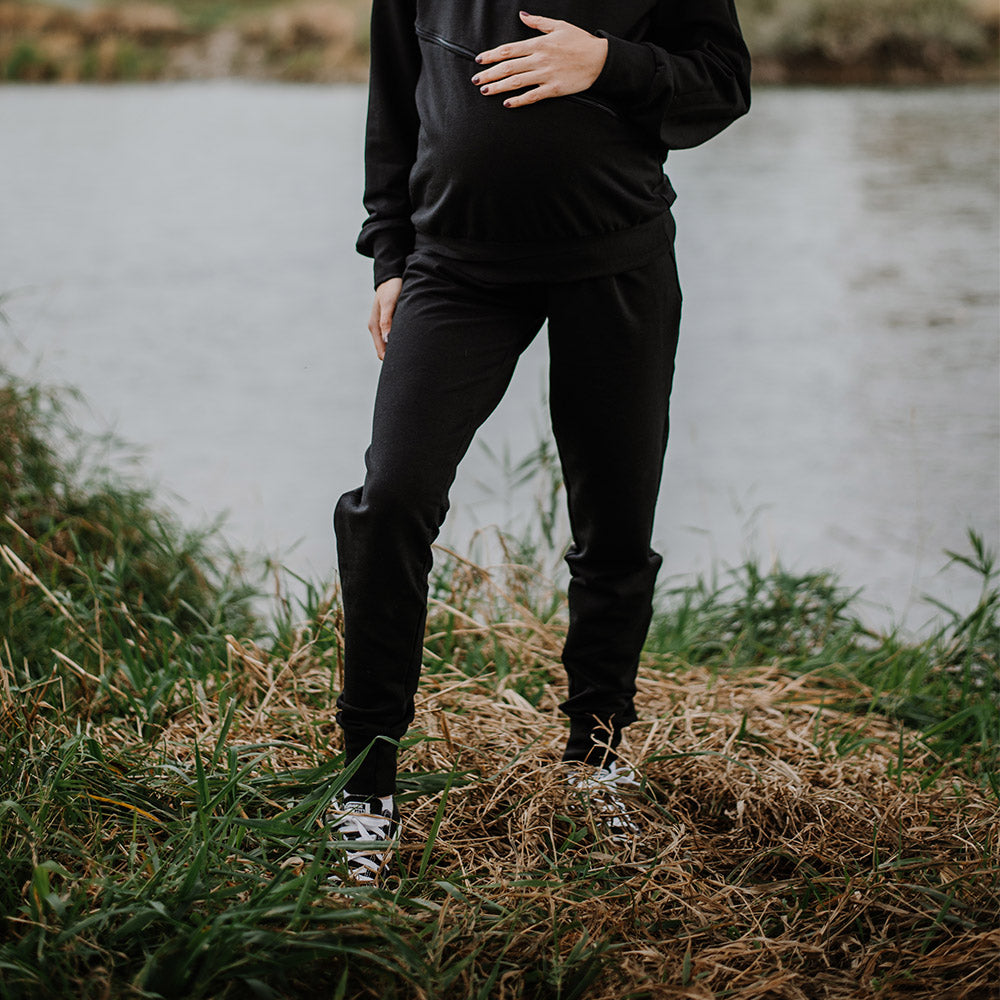 Scarlett maternity jogger in black - New Genes Maternity Wear