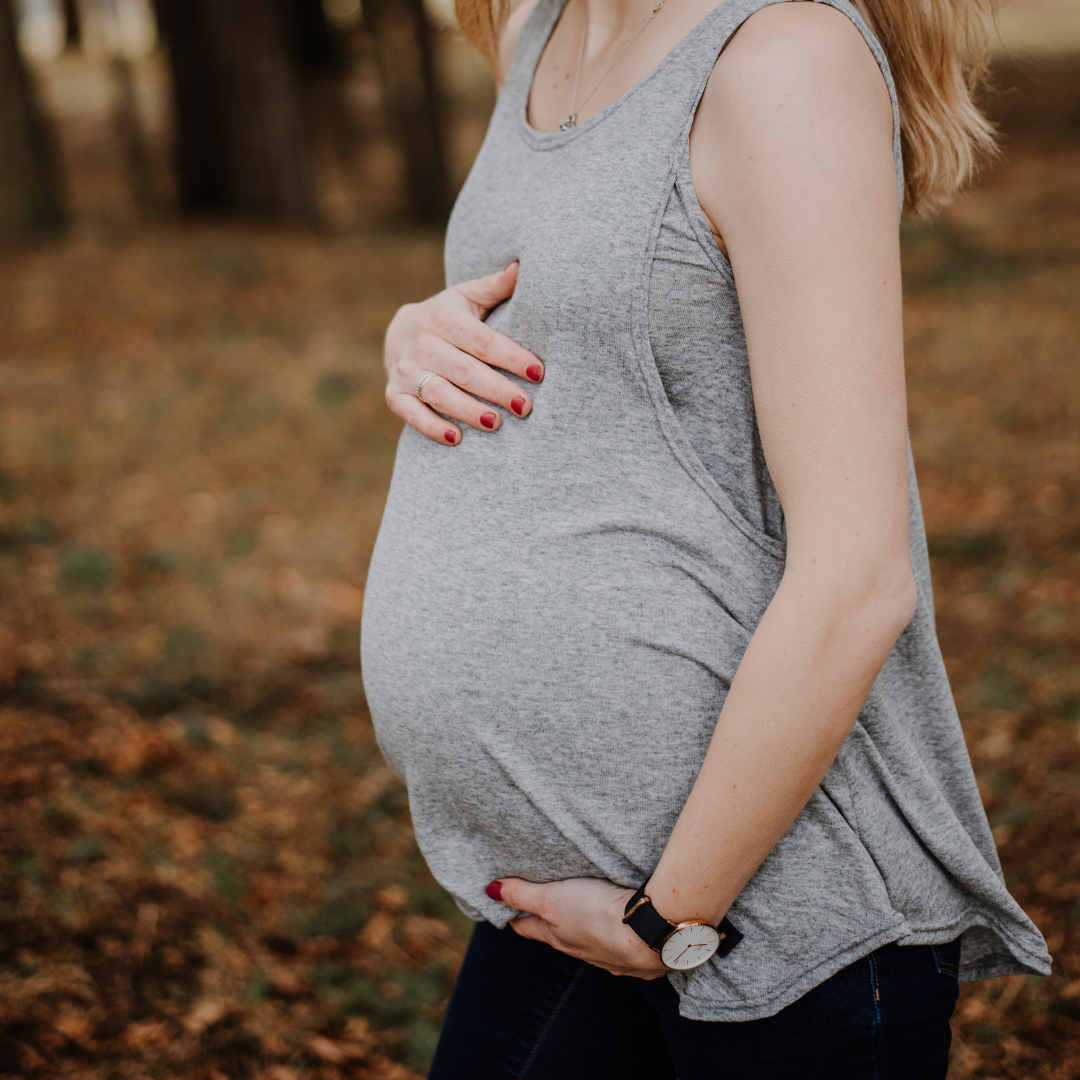 Sasha nursing tank top in light grey - New Genes Maternity Wear