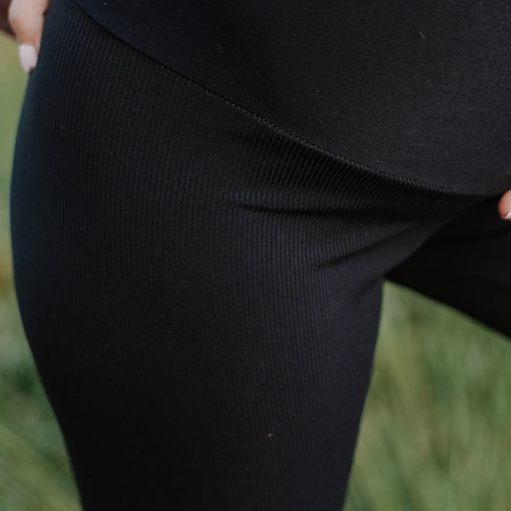 Lynx ribbed black maternity legging - New Genes Maternity Wear